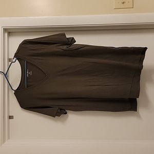 V-neck eddie Bauer short sleeved tshirt